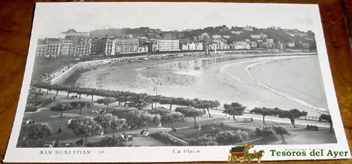 Antigua postal de san sebastian - la playa - no circulada - ed. arribas.